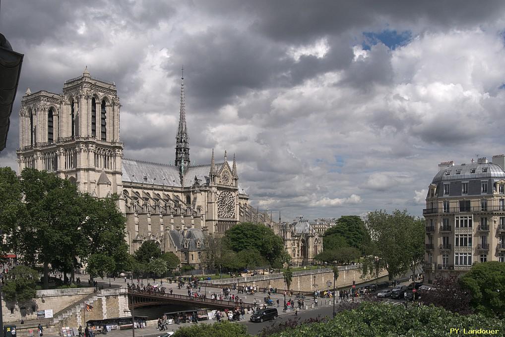 Paris vu d'en haut, 8 rue St-Julien-le-pauvre