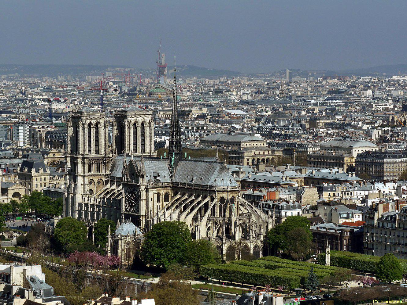 Paris vu d'en haut, 4 Place Jussieu