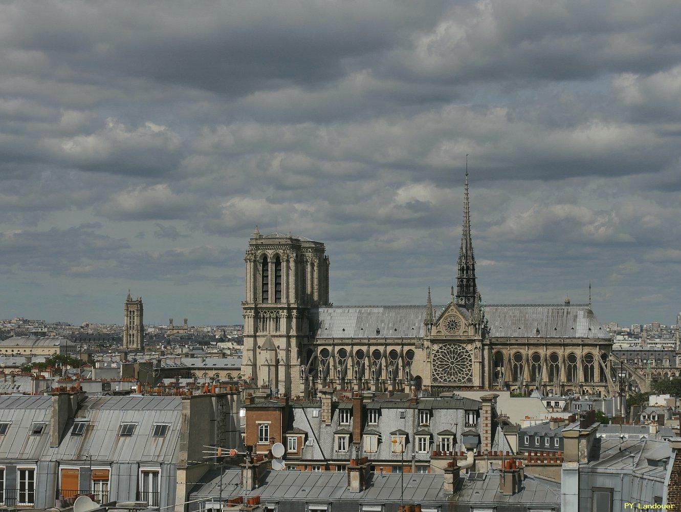 Paris vu d'en haut, Cathdrale Notre-Dame de Paris, 40 rue de la Montagne Sainte-Genevive