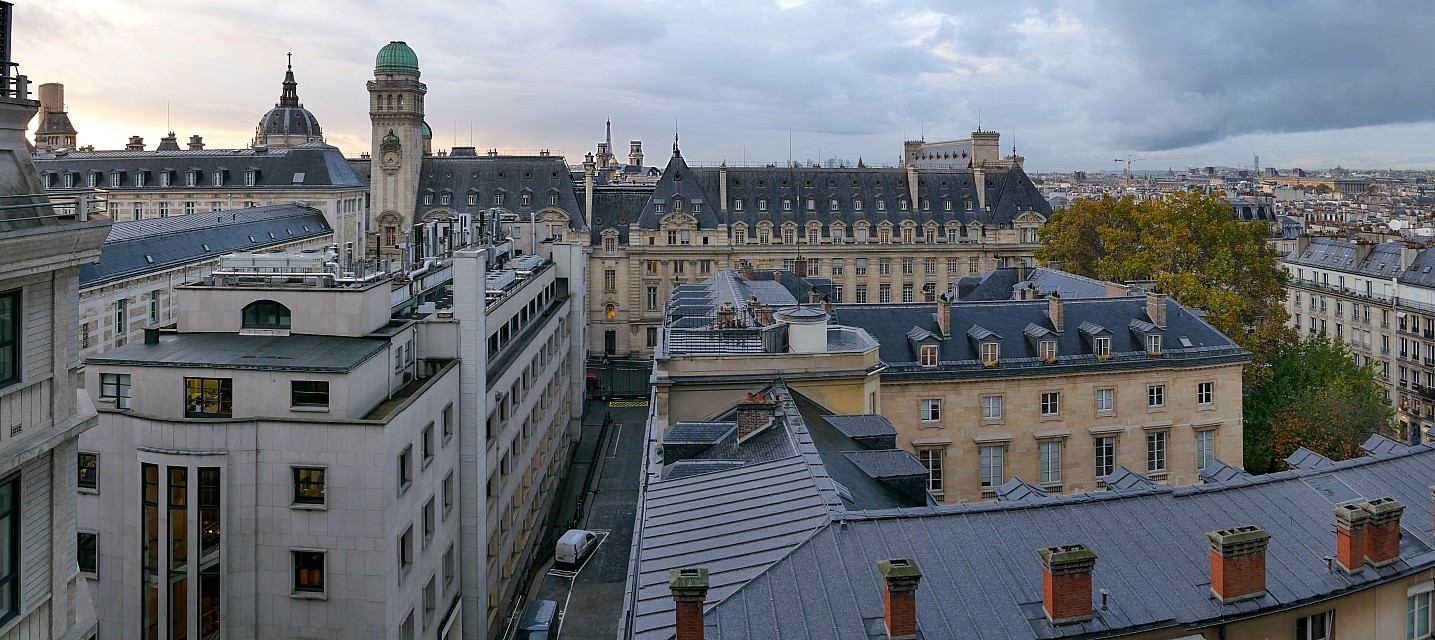 Paris vu d'en haut, 11 Place Marcelin Berthelot (Collge de France)