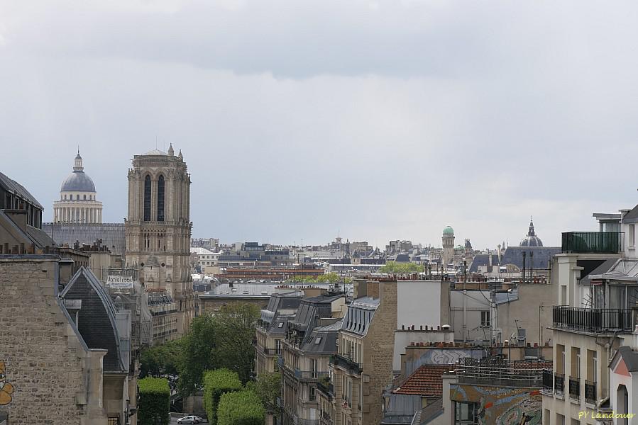 Paris vu d'en haut, Cathdrale Notre-Dame de Paris, 20 rue du Renard