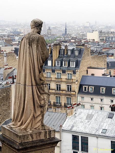 Paris vu d'en haut, glise Saint-Vincent