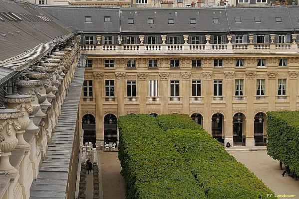 Paris vu d'en haut, 24 rue de Montpensier