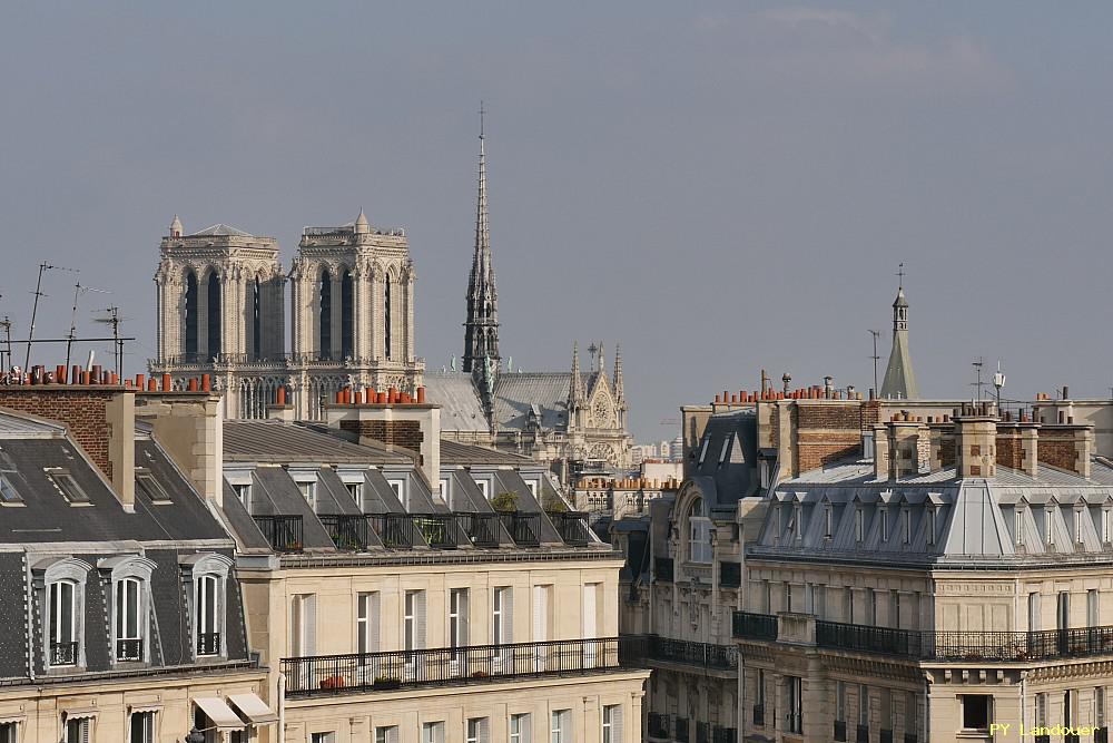 Paris vu d'en haut, Cathdrale Notre-Dame de Paris, 2 Carrefour de l'odon