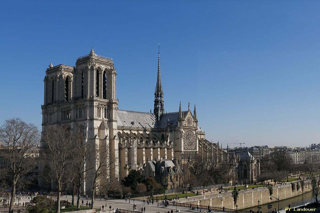 Paris vu d'en haut, Cathdrale Notre-Dame de Paris, 6 rue St-Julien-le-pauvre