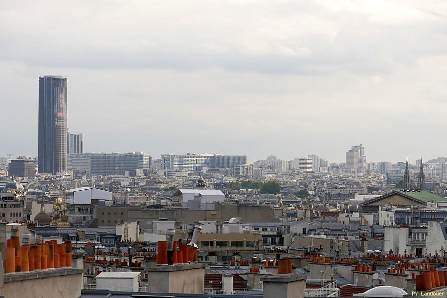 Paris vu d'en haut, 3 place Adolphe Max