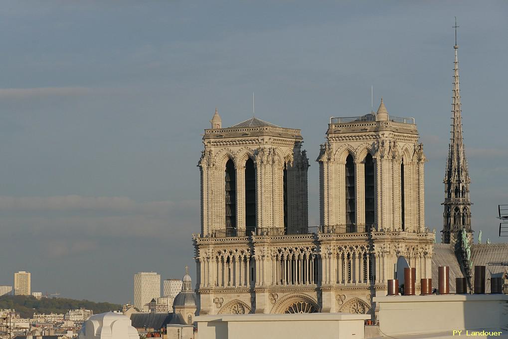 Paris vu d'en haut, Cathdrale Notre-Dame de Paris, 4 rue Danton