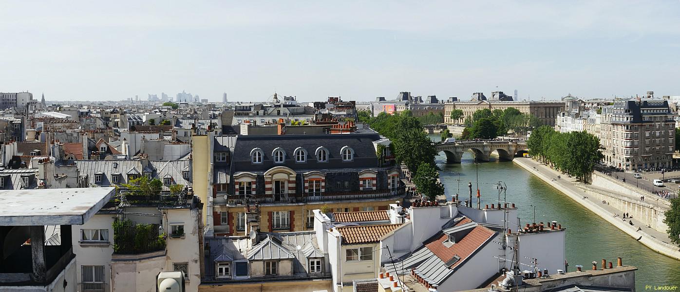 Paris vu d'en haut, 2 Place St-Michel