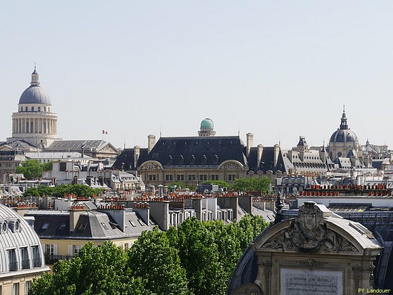 Paris vu d'en haut, 2 Place St-Michel