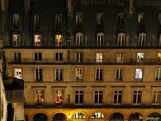 Paris vu d'en haut, Beffroi, 4 Place du Louvre