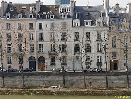 Paris vu d'en haut, 24 quai des Clestins