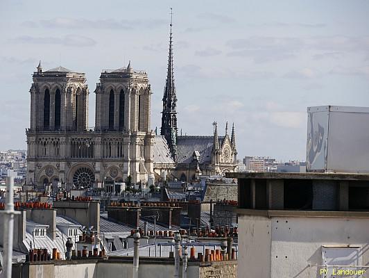 Paris vu d'en haut, 22 rue du Four