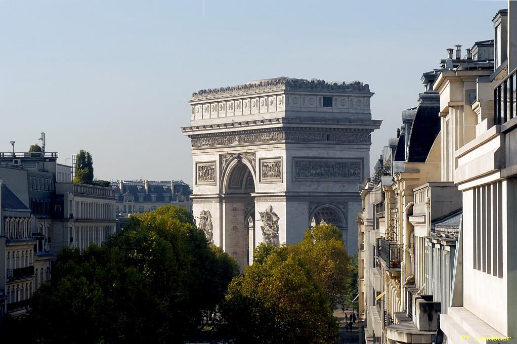 Paris vu d'en haut, 28 avenue Hoche