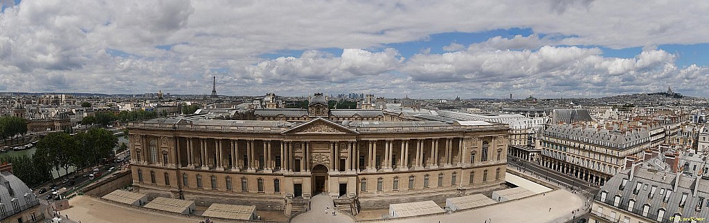 Paris vu d'en haut, Beffroi, 4 Place du Louvre