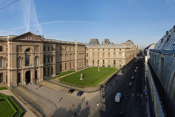 Paris vu d'en haut, Louvre, 4 rue de Marengo