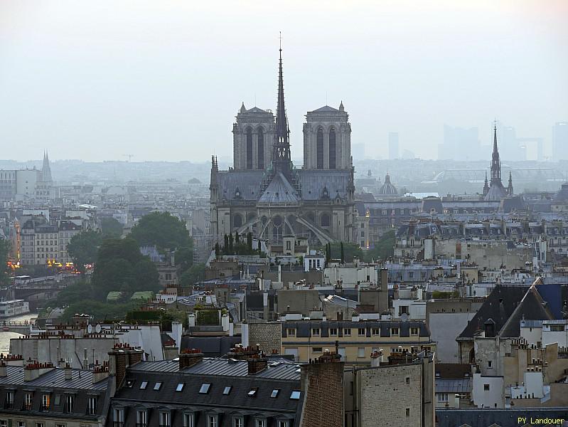 Paris vu d'en haut, Notre-Dame de nuit, 