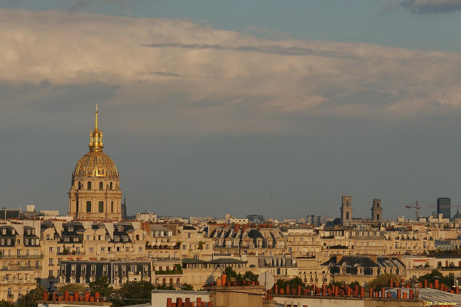 Paris vu d'en haut, 22 Rue Jean Rey