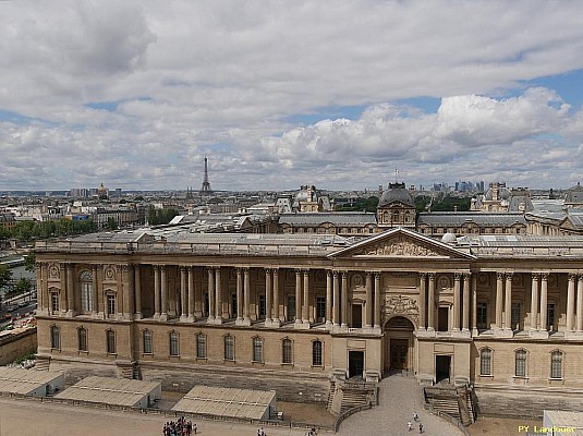 Paris vu d'en haut, Beffroi, 4 Place du Louvre