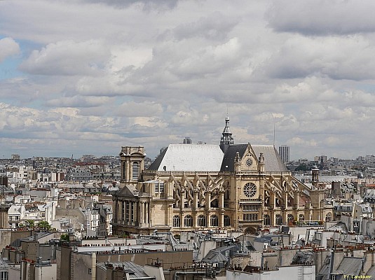 Paris vu d'en haut, Beffroi, 4 Place du Louvre