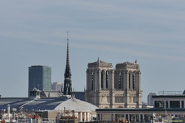 Paris vu d'en haut, 40 rue du Louvre