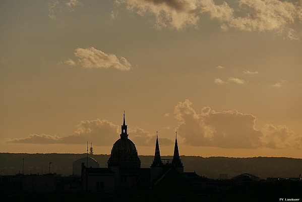 Paris vu d'en haut, 21 rue de la  Banque