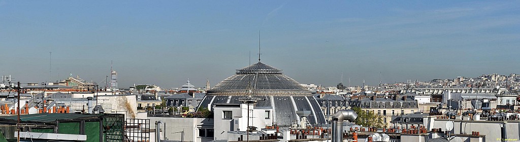 Paris vu d'en haut,  25 rue du Pont-Neuf