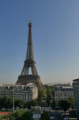 Paris vu d'en haut, 16 rueJean Rey