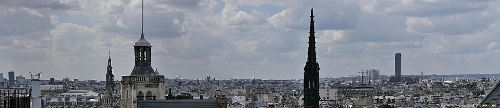 Paris vu d'en haut,  5 Rue du 8 Mai 1945