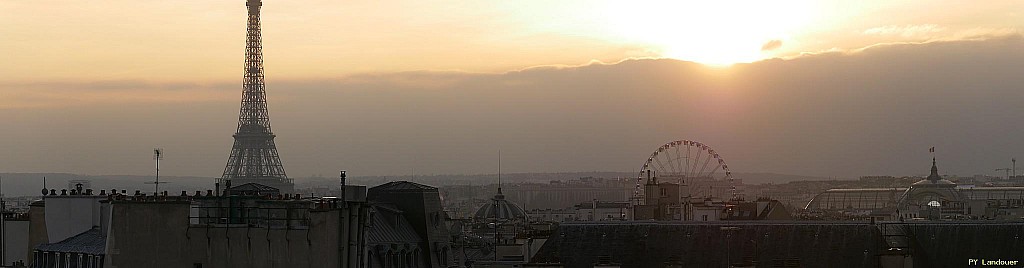 Paris vu d'en haut,  37 rue du Louvre