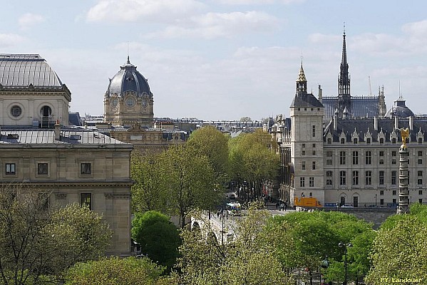 Paris vu d'en haut, 96 rue de Rivoli