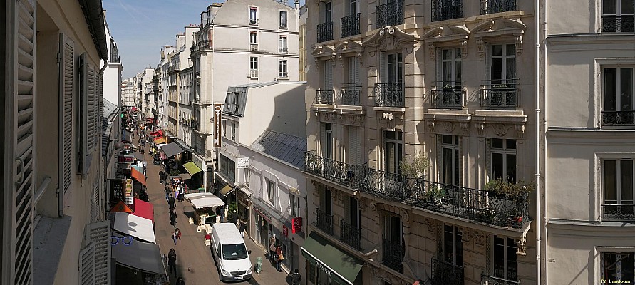 Paris vu d'en haut, 17 rue de Lvis