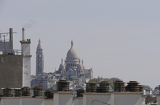 Paris vu d'en haut, 17 rue de Lvis