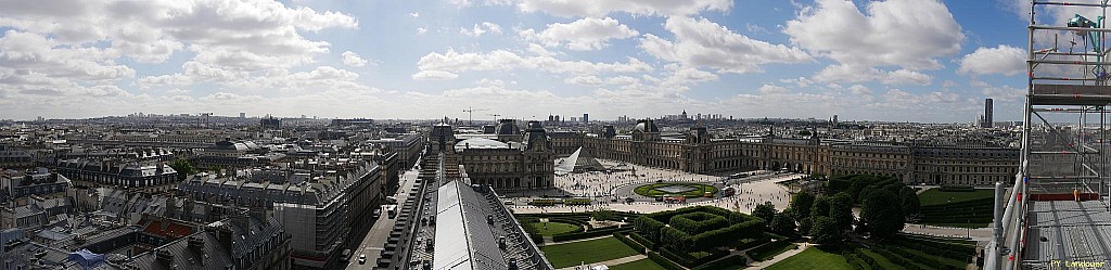 Paris vu d'en haut,  111 rue de Rivoli