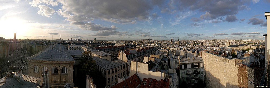 Paris vu d'en haut,  6 place du Panthon