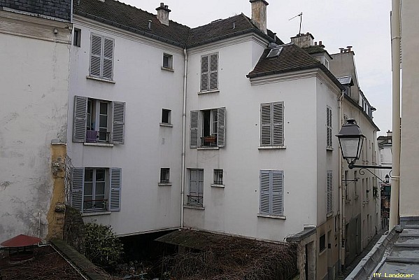 Paris vu d'en haut, 12 Rue Saint-Rustique