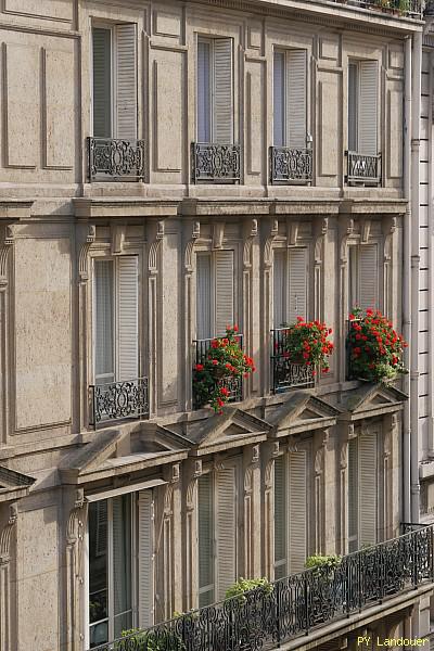 Paris vu d'en haut, 9 Rue de Trvise