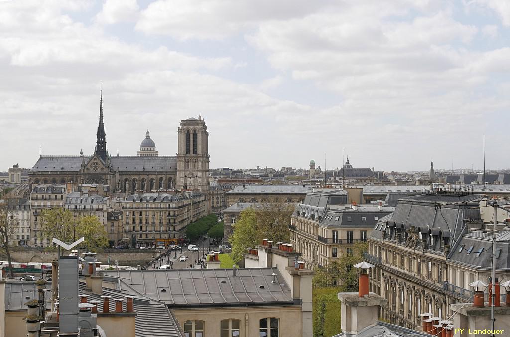 Paris vu d'en haut, Cathdrale Notre-Dame de Paris, 6 rue du Renard