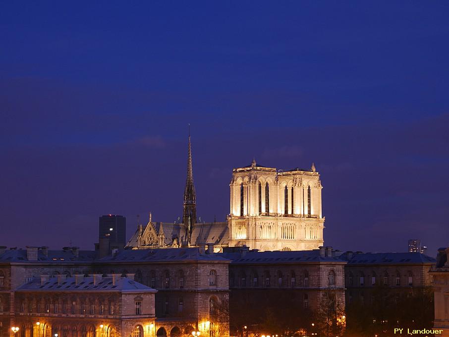 Paris vu d'en haut, 1 Place du Chtelet