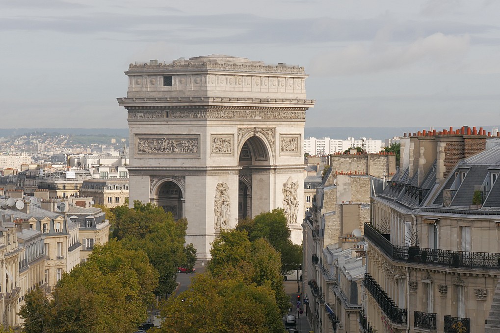 Paris vu d'en haut, Arc de Triomphe, 62 avenue d'Ina